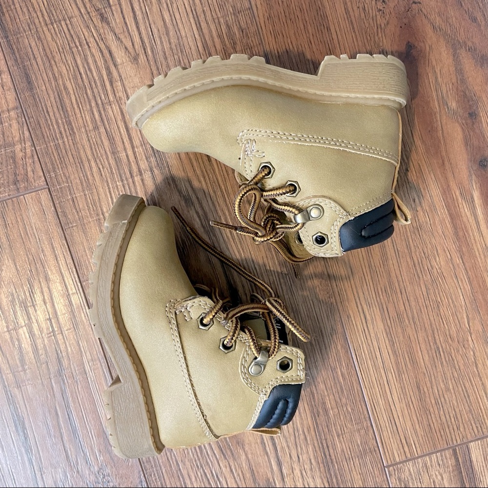 Boys Tan Diehard Boots